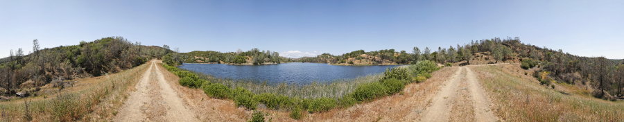 The Center of The Dam At Mississippi Lake