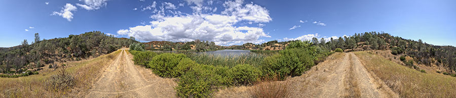 The Center of The Dam At Mississippi Lake